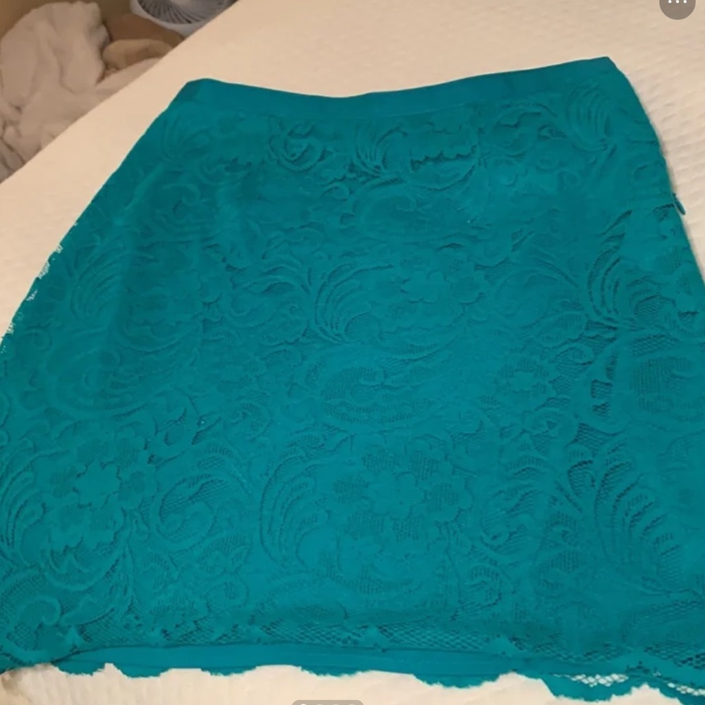 Madison Studio Lace Pencil Skirt